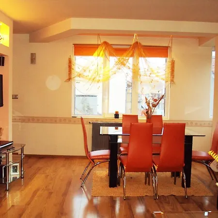 Apartment Geri 3 *